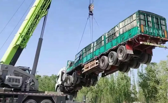武夷山道路脱困救援案例